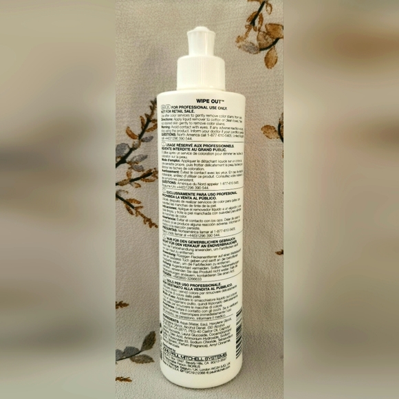 Paul Mitchell Wipe Out Liquid Stain Remover 250ml (8.5 fl.oz) - Picture 2 of 2